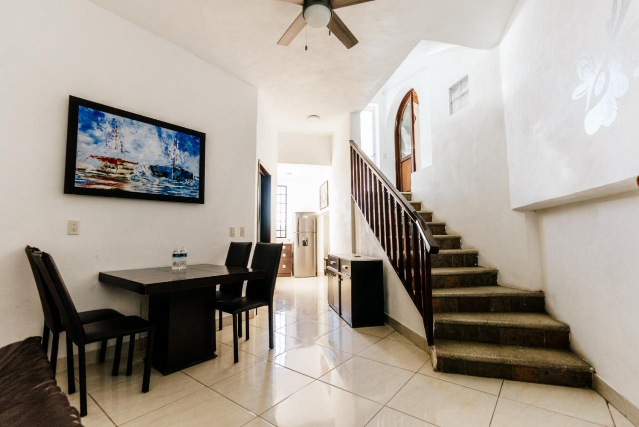 Loft Hotel Malecon Vallarta Пуэрто-Вальярта Экстерьер фото