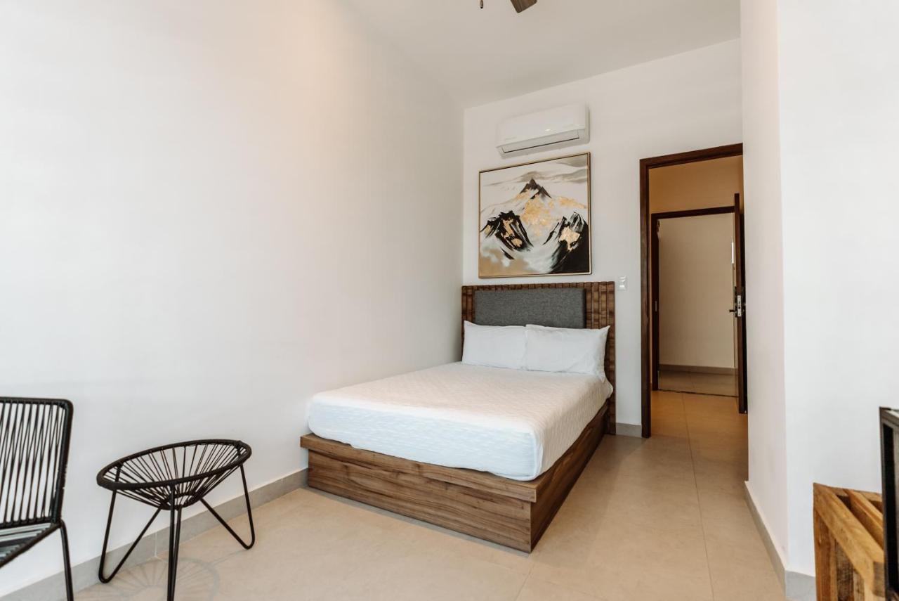Loft Hotel Malecon Vallarta Пуэрто-Вальярта Экстерьер фото