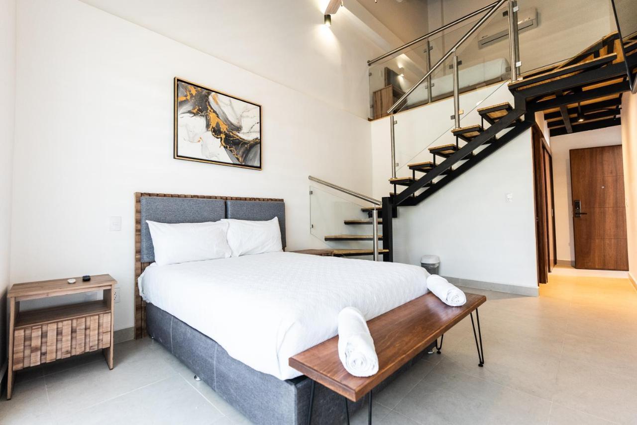 Loft Hotel Malecon Vallarta Пуэрто-Вальярта Экстерьер фото