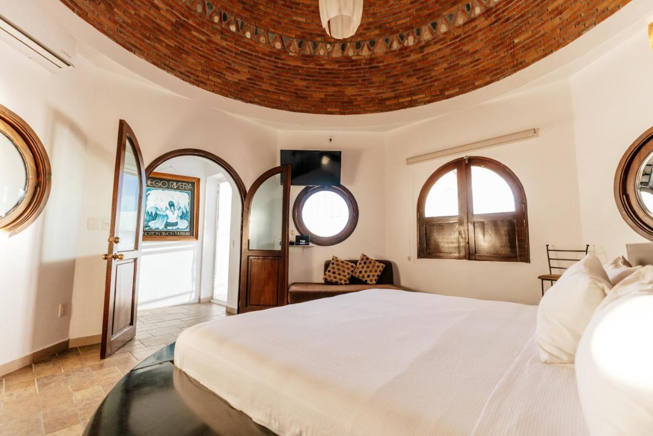 Loft Hotel Malecon Vallarta Пуэрто-Вальярта Экстерьер фото