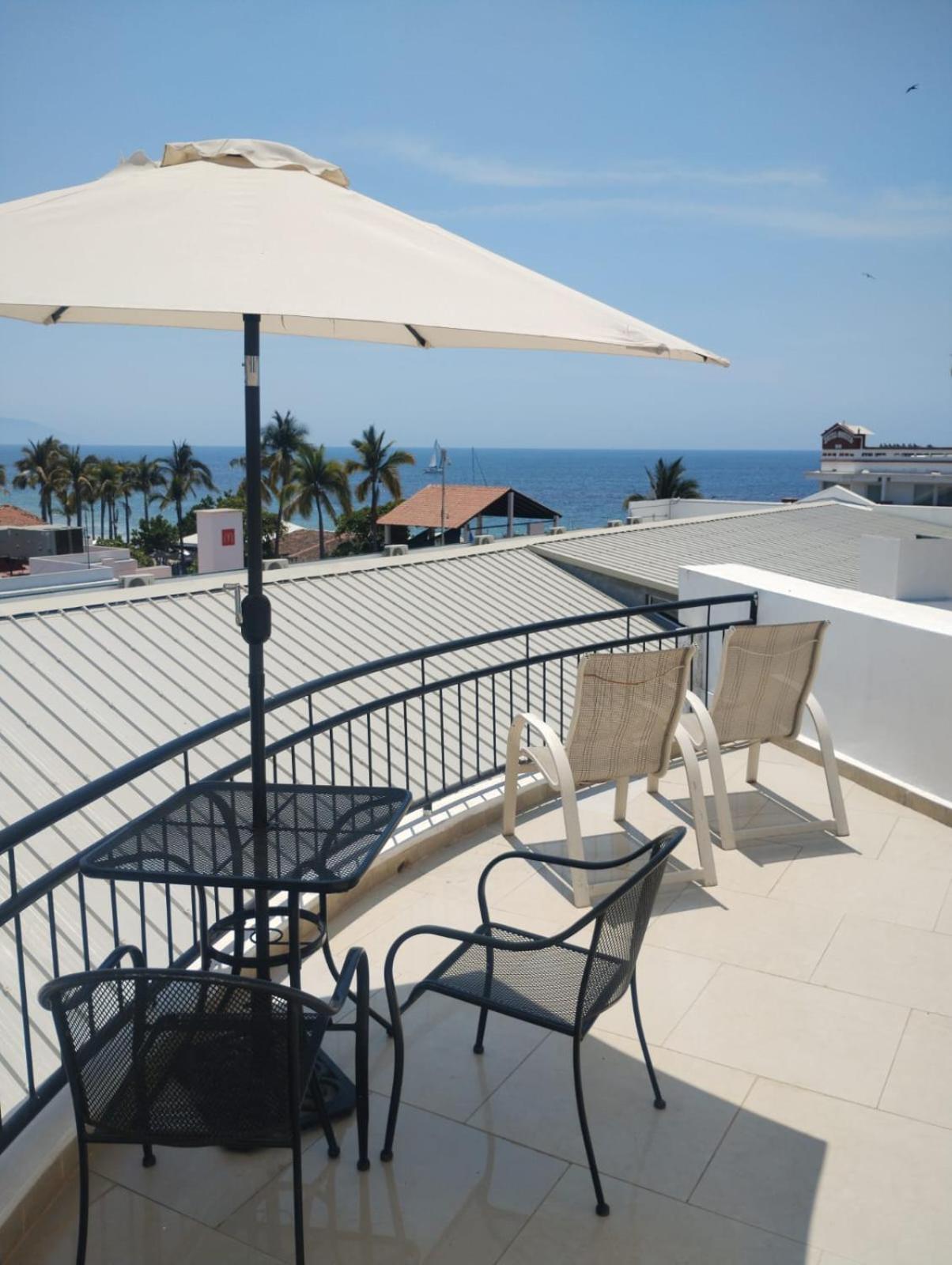 Loft Hotel Malecon Vallarta Пуэрто-Вальярта Экстерьер фото