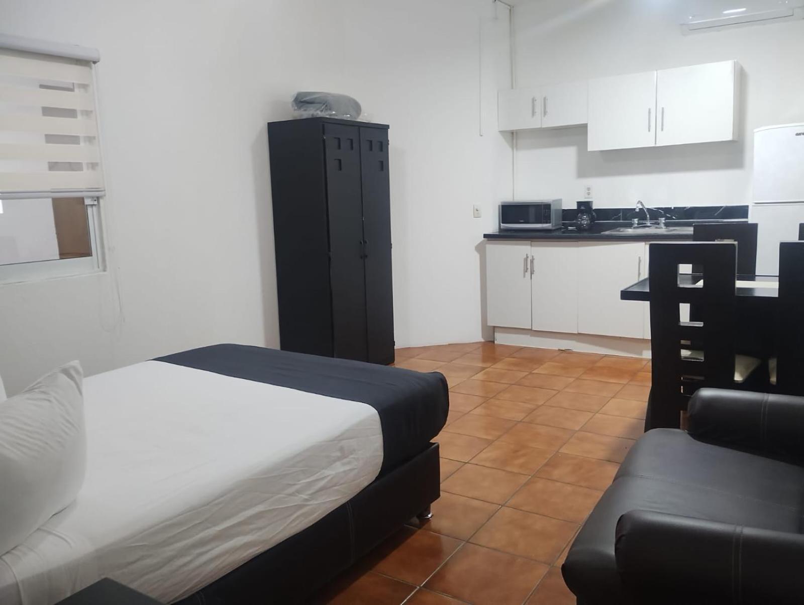 Loft Hotel Malecon Vallarta Пуэрто-Вальярта Экстерьер фото