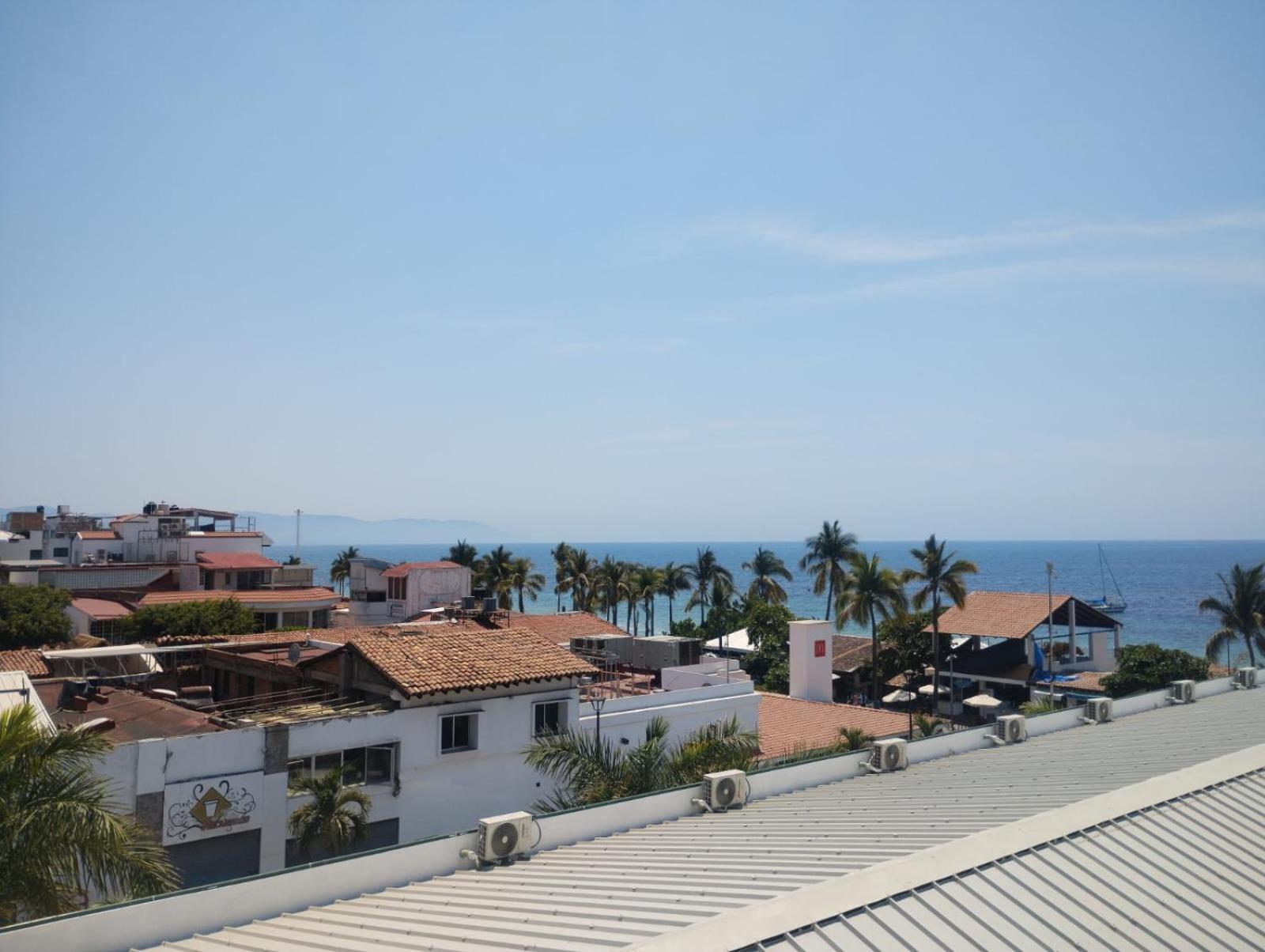 Loft Hotel Malecon Vallarta Пуэрто-Вальярта Экстерьер фото