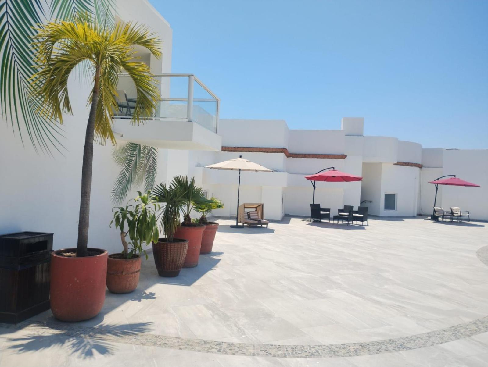 Loft Hotel Malecon Vallarta Пуэрто-Вальярта Экстерьер фото