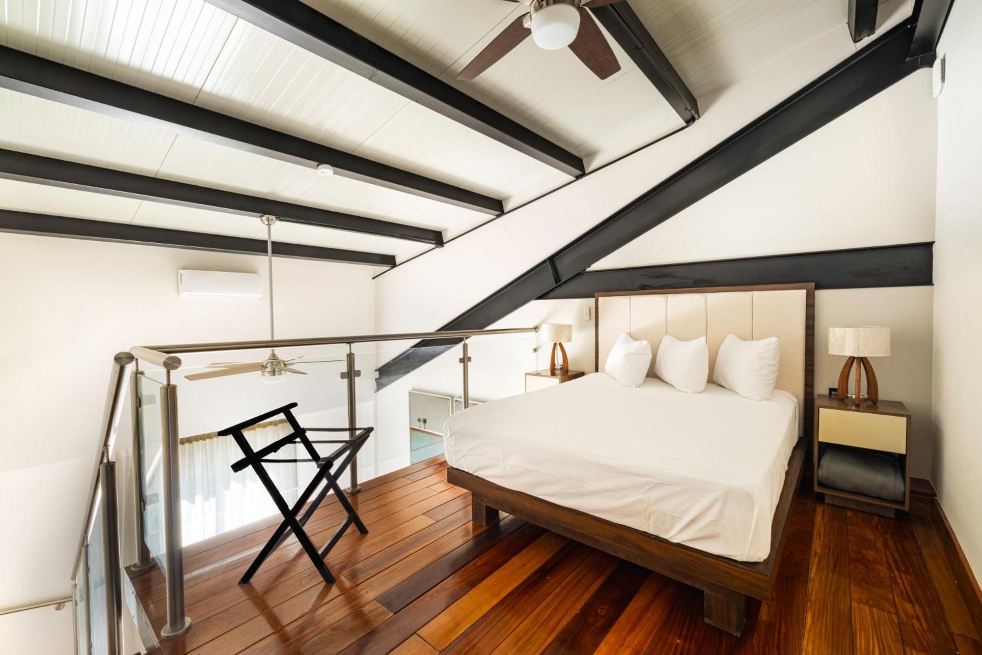 Loft Hotel Malecon Vallarta Пуэрто-Вальярта Экстерьер фото